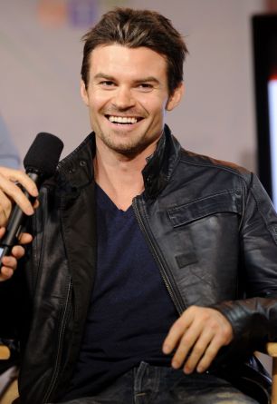 Daniel Gillies