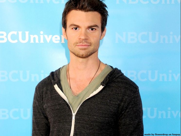 Daniel Gillies