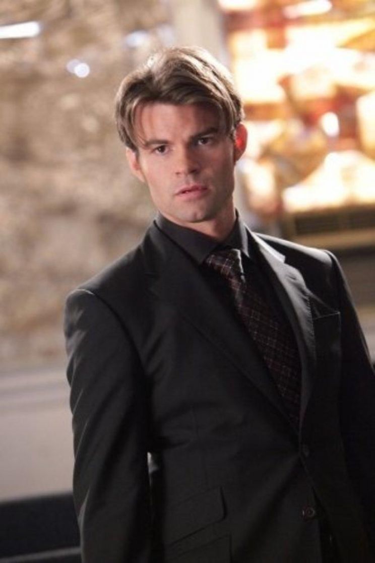 Daniel Gillies