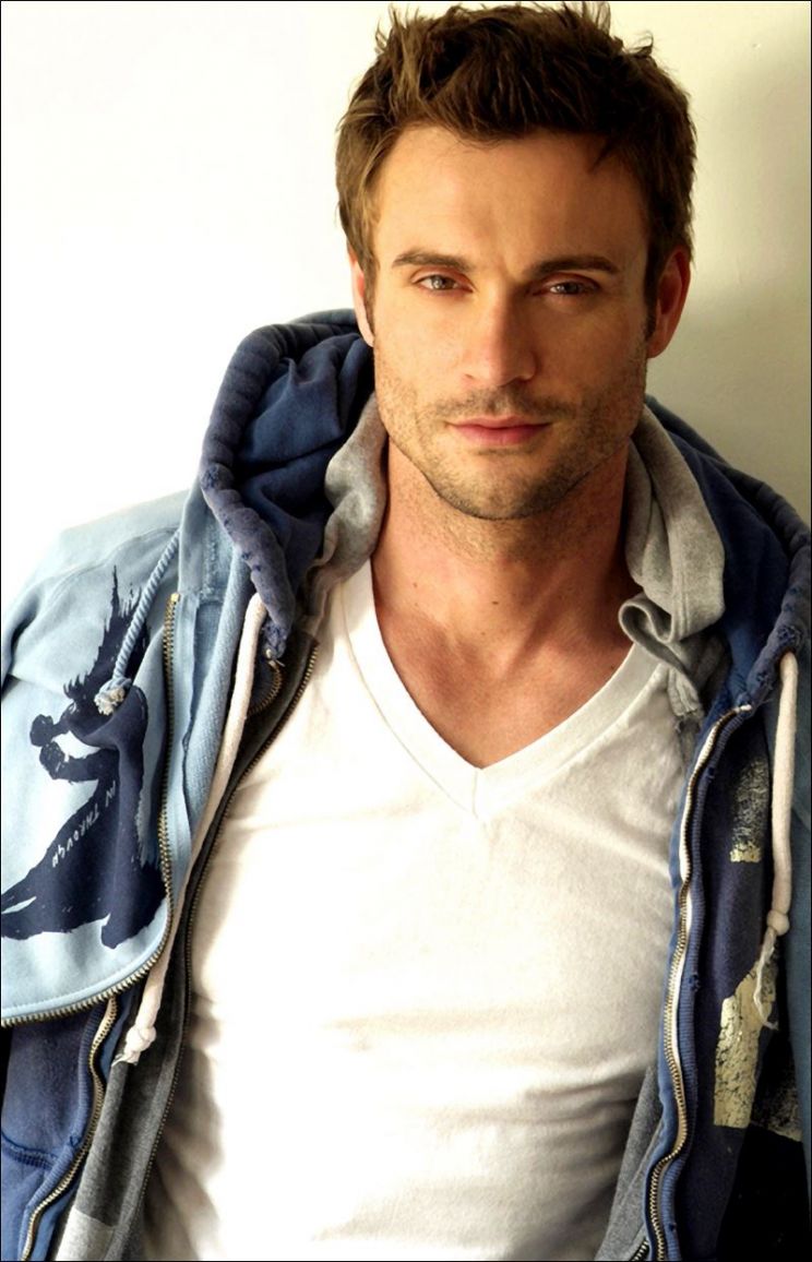 Daniel Goddard