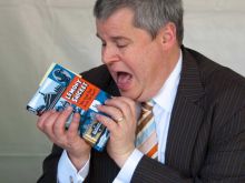 Daniel Handler