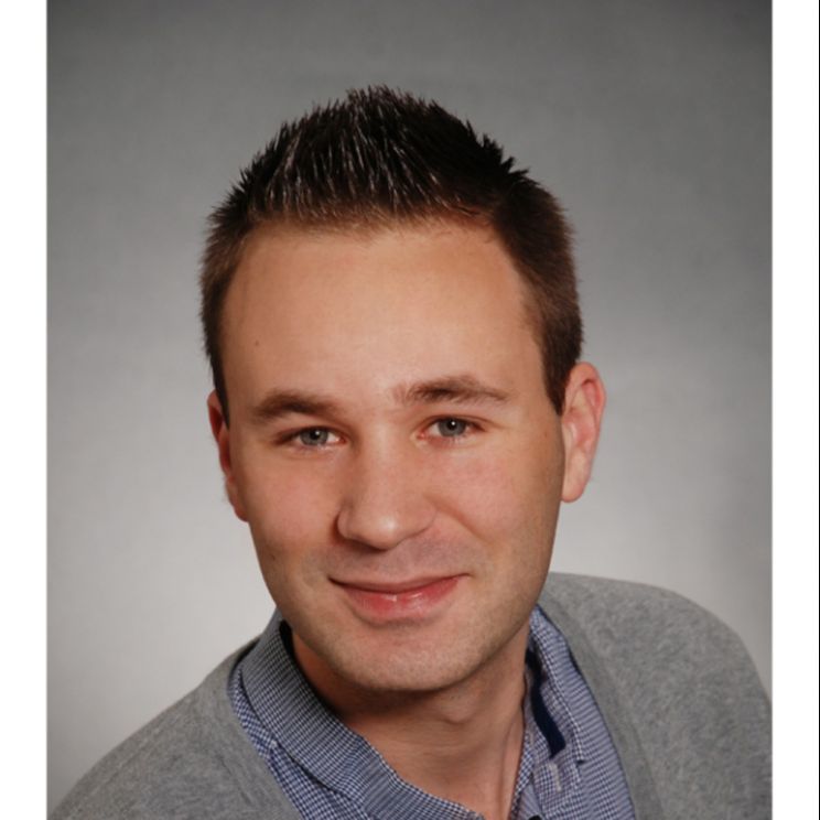 Daniel Hansen