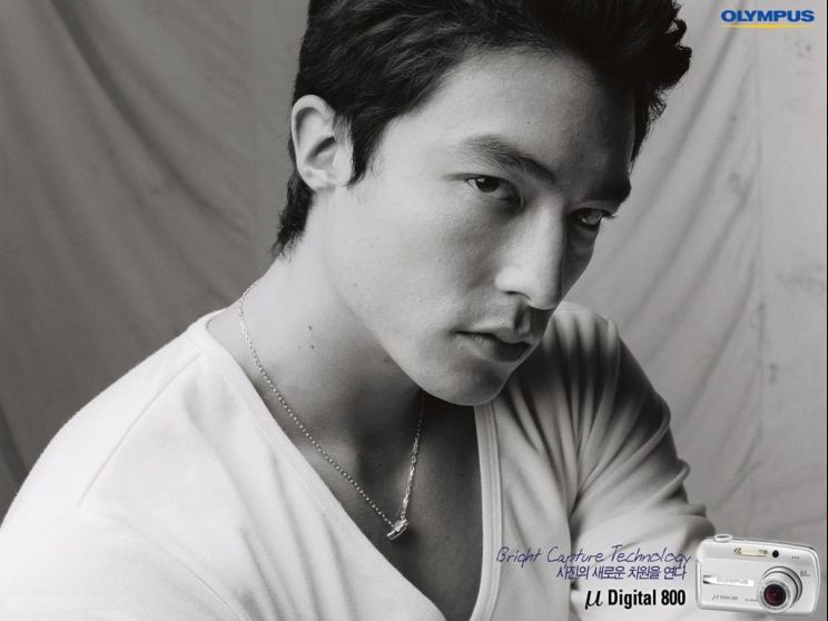 Daniel Henney