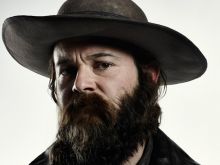 Daniel Henshall