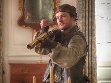 Daniel Henshall