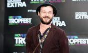 Daniel Henshall