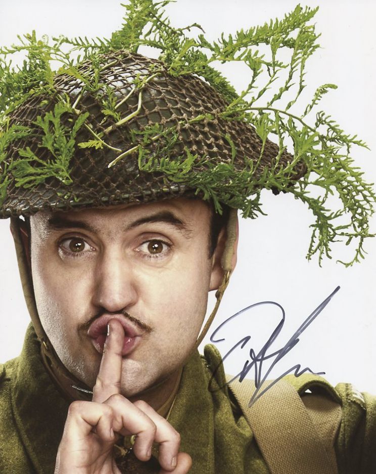 Daniel Mays