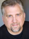 Daniel Roebuck