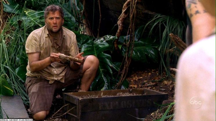 Daniel Roebuck