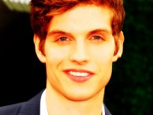 Daniel Sharman