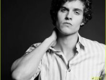 Daniel Sharman