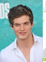 Daniel Sharman