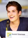 Daniel Sharman