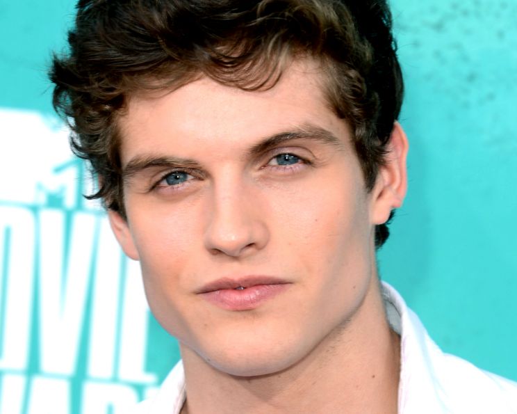 Daniel Sharman