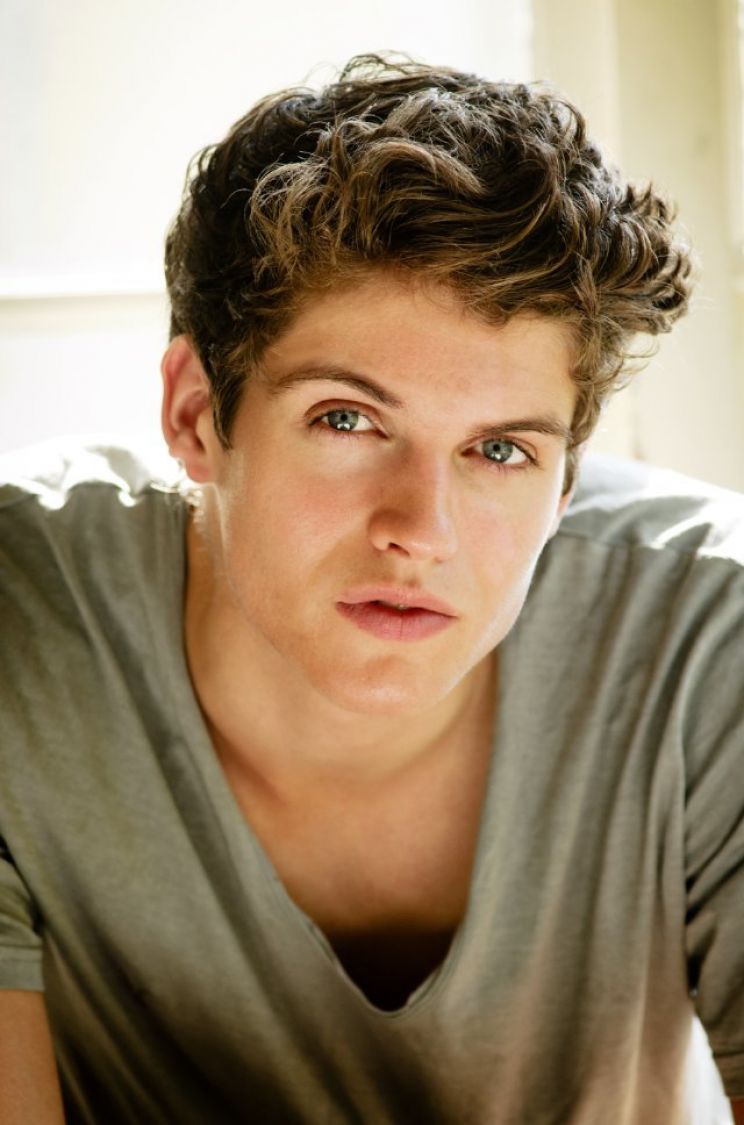 Daniel Sharman