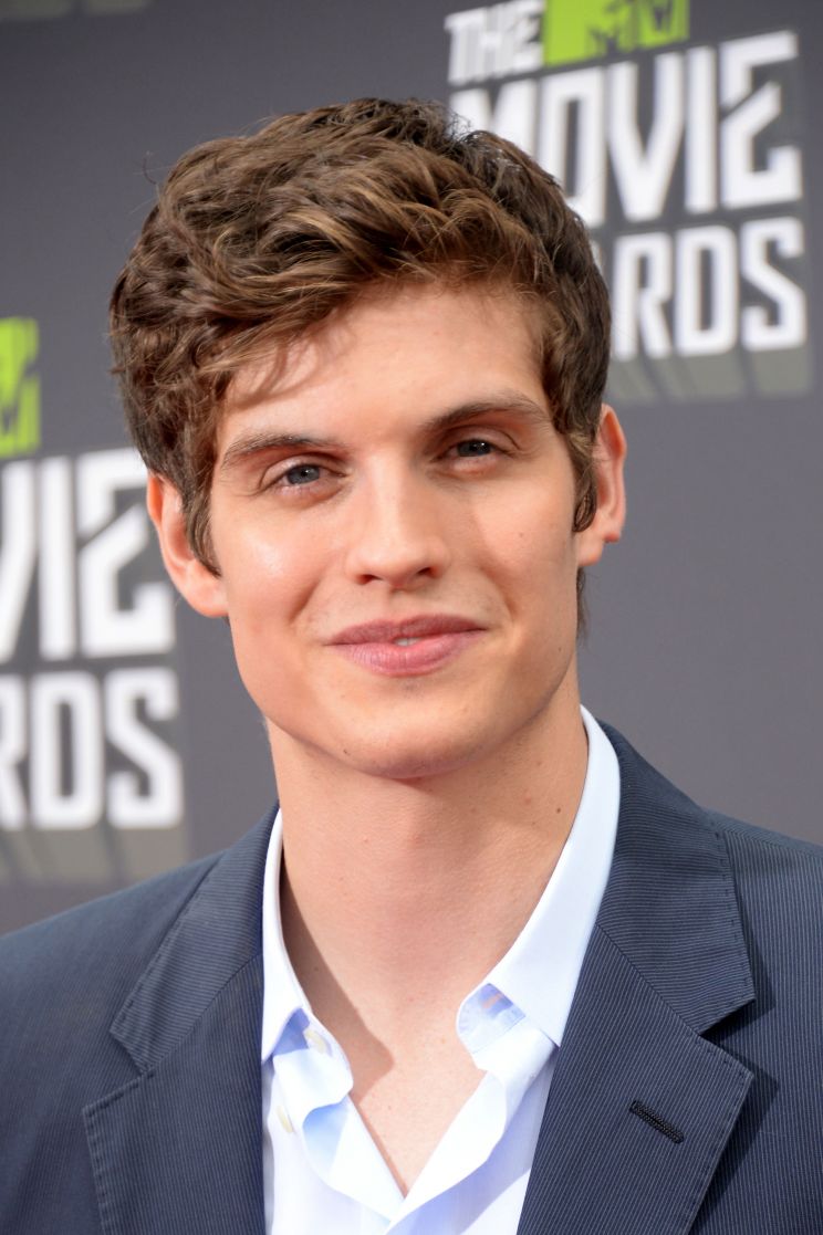 Daniel Sharman