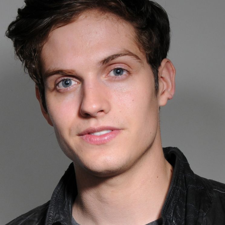 Daniel Sharman