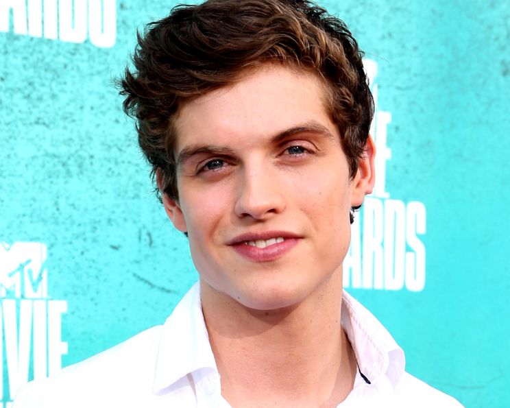 Daniel Sharman