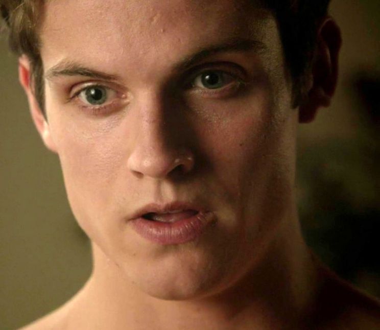 Daniel Sharman