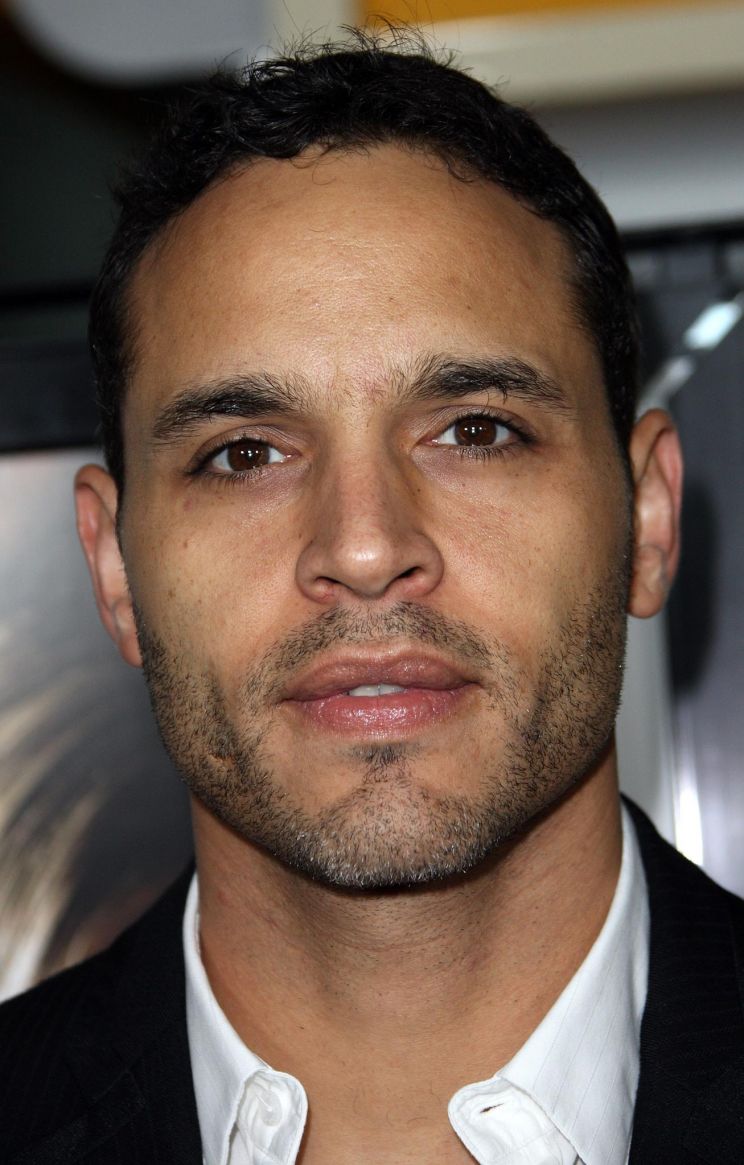 Daniel Sunjata