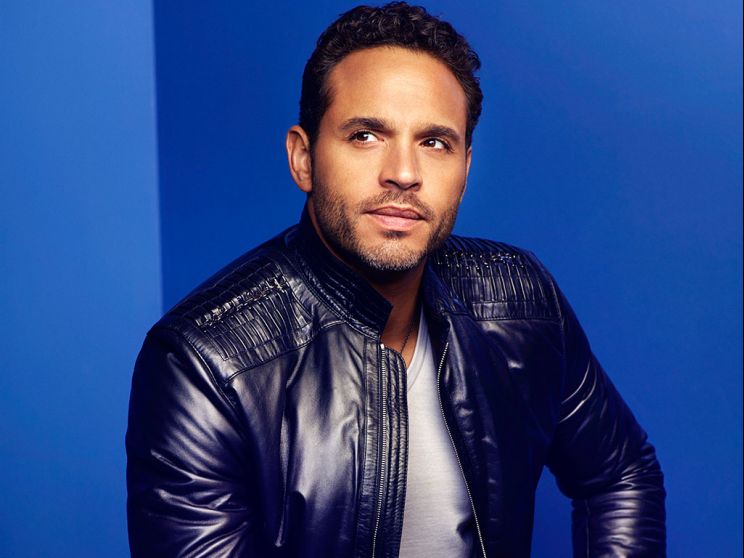 Daniel Sunjata