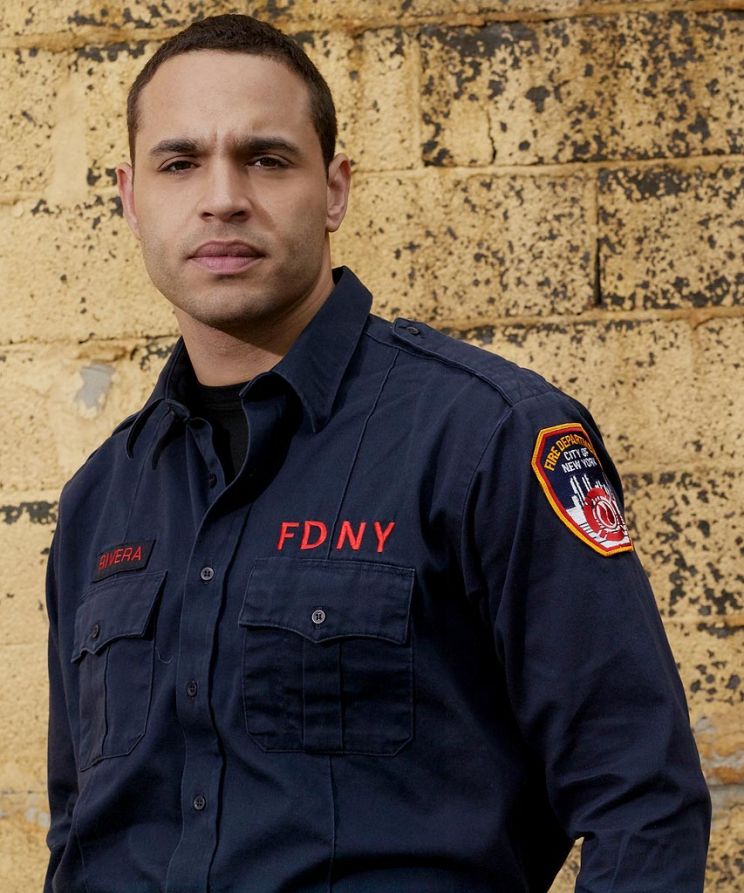 Daniel Sunjata