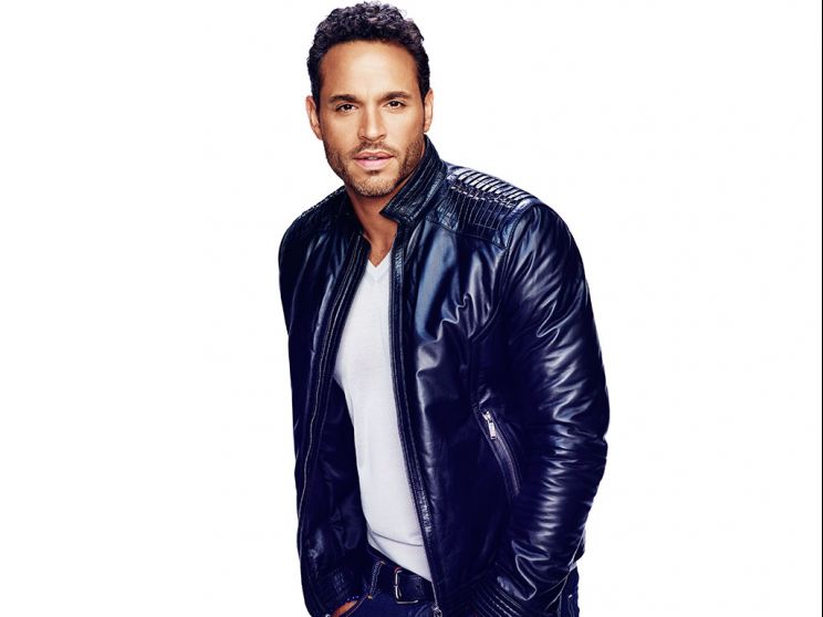 Daniel Sunjata