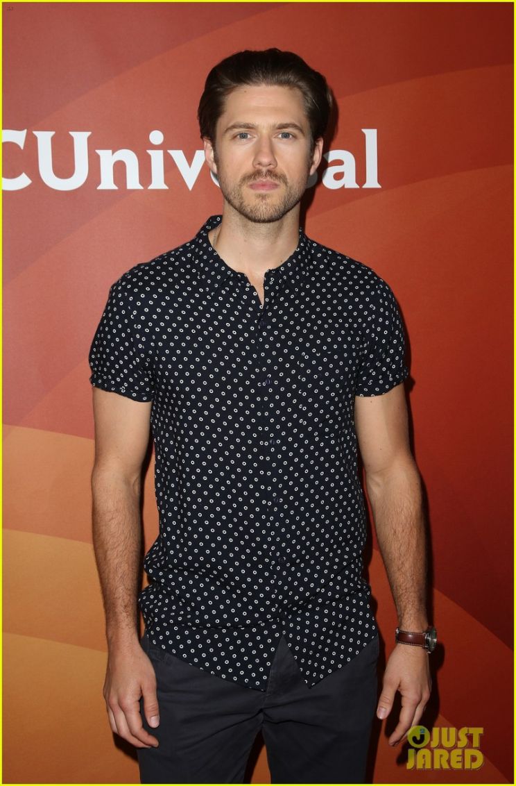 Daniel Sunjata