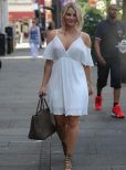 Danielle Armstrong