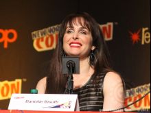 Danielle Bisutti #335876 picture (Landscape Medium)