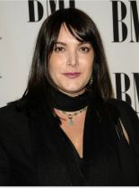 Danielle Brisebois #739145 picture (Portrait Medium)
