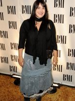 Danielle Brisebois #739159 picture (Portrait Medium)