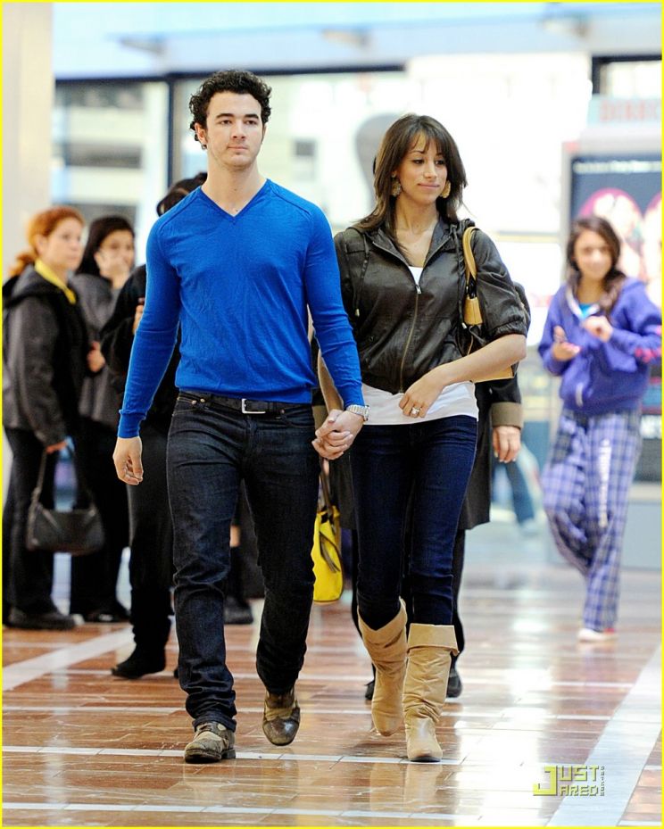 Danielle Jonas