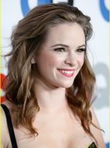 Danielle Panabaker photo