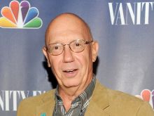 Dann Florek