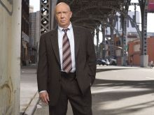 Dann Florek