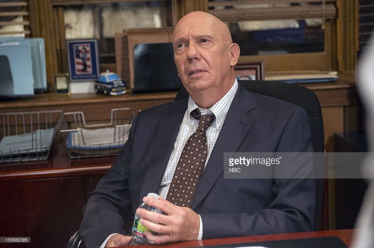 Dann Florek