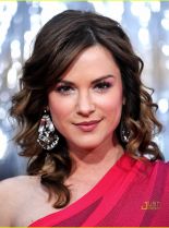 Danneel Ackles #169018 picture (Portrait Medium)