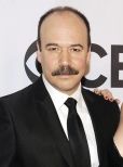 Danny Burstein