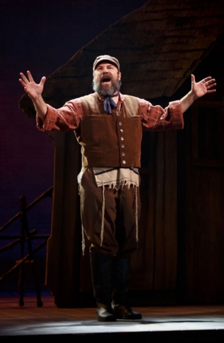 Danny Burstein