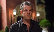 Danny Huston