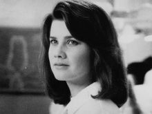 Daphne Zuniga