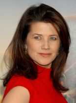 Daphne Zuniga