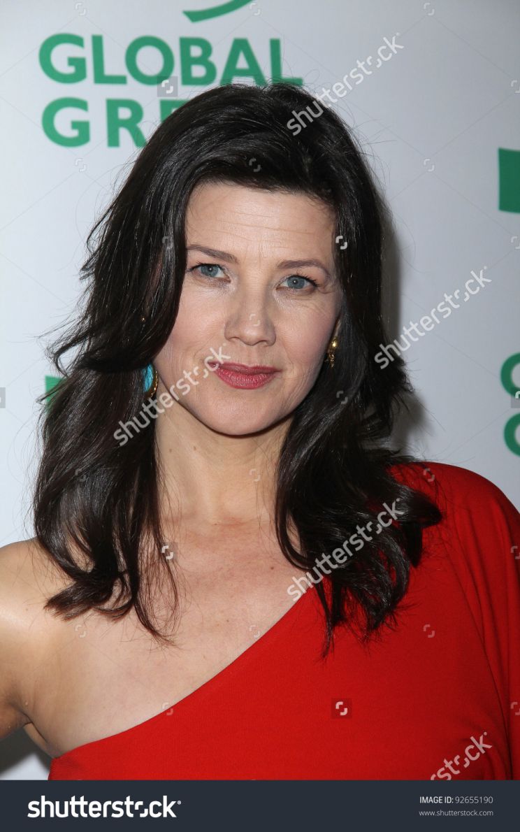 Daphne Zuniga