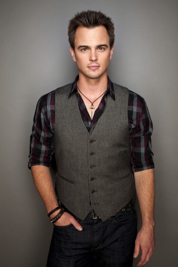 Darin Brooks