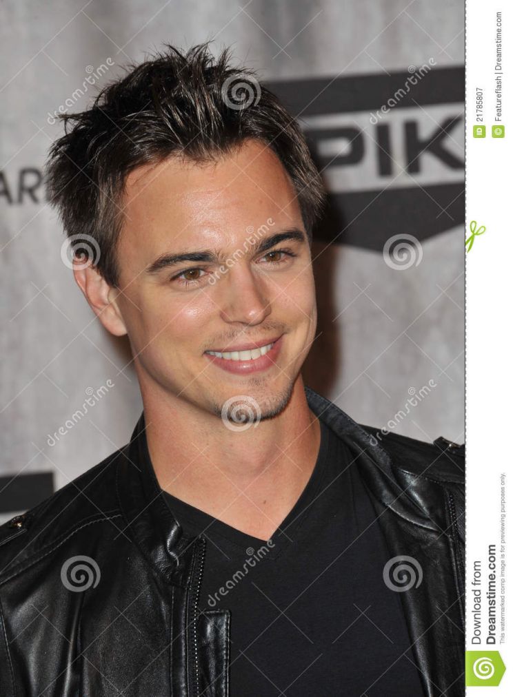 Darin Brooks