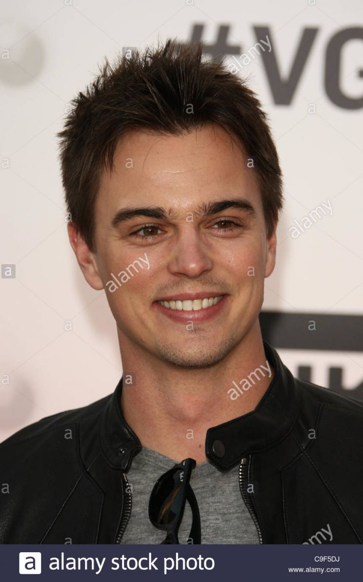 Darin Brooks