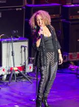 Darlene Love