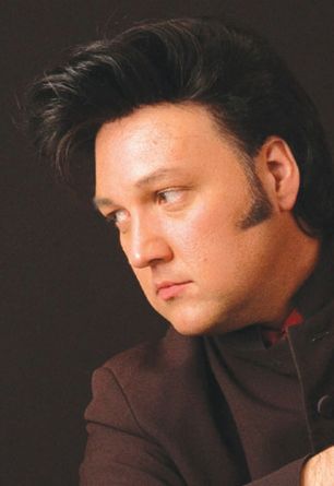 Darren Lee