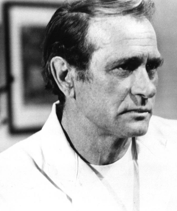 Darren McGavin